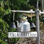 Helena Villa *